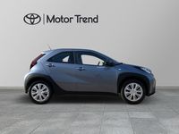 Begagnad Toyota Aygo X Play 72 HK (52 kW) 2024 Grå SUV
