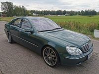 Begagnad Mercedes S500 306 HK (225 kW) 1999 Grön Sedan
