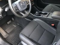 begagnad Volvo XC40 T3 FWD Momentum Advanced Edition