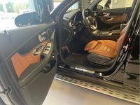 Begagnad Mercedes GLC300e AMG 306 HK (225 kW) 2022 Metallic