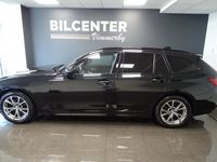 begagnad BMW 320 xDrive Steptronic Sport Line Drag Läderklädsel Navi