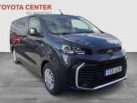 Begagnad Toyota Proace Comfort 100 kW (137 HK) 2024 Grå Minibuss