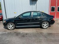 begagnad Volvo S40 2.4 140hk