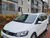 Begagnad VW Sharan 140 HK (102 kW) 2015 Minibuss