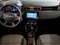 Begagnad Dacia Duster Extreme 150 HK (110 kW) 2023 Grön SUV