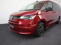 Begagnad VW Multivan Life 218 HK (160 kW) 2022 Röd Van