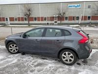Begagnad Volvo V40 150 HK (110 kW) 2013