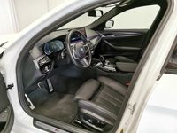 begagnad BMW 530 e xDrive Hybrid M-Sport Nav Backkamera Värmare Drag