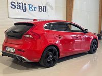 Begagnad Volvo V40 R-Design Momentum 116 HK (85 kW) 2014 Röd Kombi