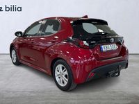 begagnad Toyota Yaris Hybrid 1,5 5D Active Komfortpaket 2021, Halvkombi