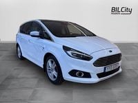 Begagnad Ford S-MAX Titanium 180 HK (132 kW) 2017 Vit Minibuss