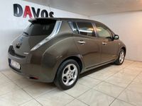 begagnad Nissan Leaf 30 kWh TEKNA Rattvärme Backkamera GPS 2017, Halvkombi