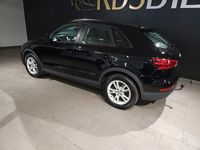 begagnad Audi Q3 2.0 TDI Quattro S Tronic Sport 177hk| Panorama |Drag