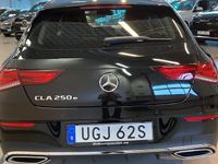 begagnad Mercedes CLA250e Shooting Brake CLA250 Benz8G-DCT AMG.Pano,Panelb 2023, Kombi