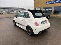 Begagnad Abarth 595 Turismo 161 HK (118 kW) 2015 Vit Halvkombi