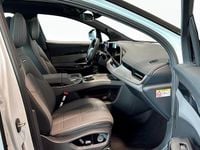 Ny Hongqi EHS7 253 kW (345 HK) 2025 Vit (black) SUV