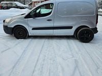 Begagnad Citroën Berlingo 90 HK (66 kW) 2014 Minibuss