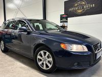 Begagnad Volvo V70 Momentum 179 HK (131 kW) 2012 Blå Kombi