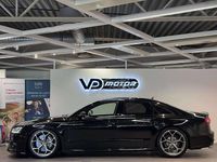 Begagnad Audi S8 plus Exclusive 605 HK (444 kW) 2017 Svart Sedan