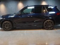 begagnad BMW X5 M COMPETITION Panorama Fullskinn. Navi. Kolfiber B&W 2020, SUV