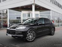 Begagnad Porsche Cayenne Chrono 470 HK (345 kW) 2024 Svart SUV