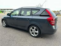 begagnad Kia Ceed Sportswagon CEED _ 2.0 CRDi Euro 4 drag klimat