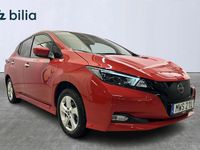 Begagnad Nissan Leaf N-Connecta 161 kW (219 HK) 2023 Röd Halvkombi