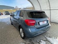 Begagnad Mercedes A180 Style 109 HK (80 kW) 2013 Ljusblå Halvkombi