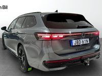 Begagnad VW Passat Style 193 HK (141 kW) 2024 Mörkgrå Kombi
