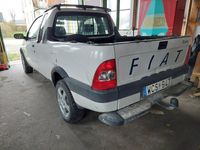 begagnad Fiat Strada 