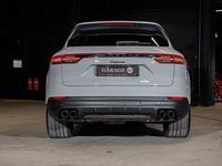 begagnad Porsche Cayenne Platinum Edition E-hybrid