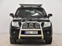 begagnad Nissan Navara 2.5 dCi 4x4 Aut Drag Kåpa Farth 2012, Pickup