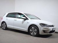 Begagnad VW e-Golf 100 kW (136 HK) 2019 Vit Halvkombi