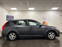 Begagnad Kia Ceed Sportswagon 128 HK (94 kW) 2012 Grå Kombi