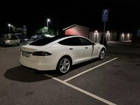 begagnad Tesla Model S 85D