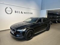 Begagnad Volvo V60 CC Momentum 190 HK (139 kW) 2019 Svart Kombi