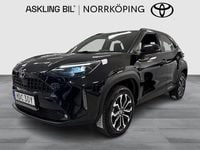 Begagnad Toyota Yaris Cross Active 92 HK (67 kW) 2022 Svart SUV