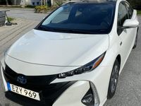 begagnad Toyota Prius Plug-in Hybrid 1.8 VVT-i Plug-in CVT Euro 6