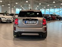 begagnad Mini Cooper Countryman SE All4 220HK / Experience / Nyservad