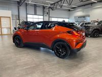 begagnad Toyota C-HR Hybrid 2,0 Orange Edition JBL Navi Bi-Tone