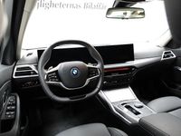 Begagnad BMW 330e M Sport 293 HK (215 kW) 2024 Svart Kombi