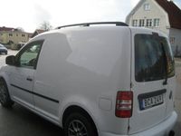 begagnad VW Caddy Skåpbil 1.6 TDI Euro 5 Automat Drag