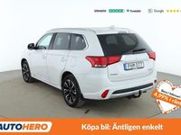 Begagnad Mitsubishi Outlander 205 HK (150 kW) 2018 Vit SUV