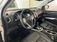 begagnad Nissan Navara 2.3 dCi 4WD Aut Tekna 360 Kamera 2018, Transportbil