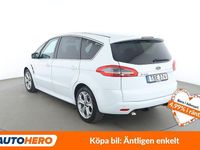 Begagnad Ford S-MAX S 165 HK (121 kW) 2014 Vit Minibuss