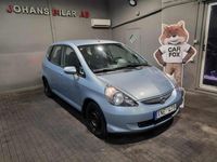 Begagnad Honda Jazz 83 HK (61 kW) 2006 Ljusblå Halvkombi