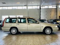 begagnad Volvo V70 2.4 Lågmilare Toppskick NY-BES 140hk Drag 0%Ränta