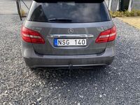 begagnad Mercedes B180 