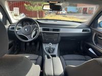 begagnad BMW 320 i Sedan Advantage, Comfort, Dynamic Euro 4