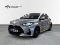 Begagnad Toyota Yaris Hybrid Style 131 HK (96 kW) 2024 Silver Halvkombi
